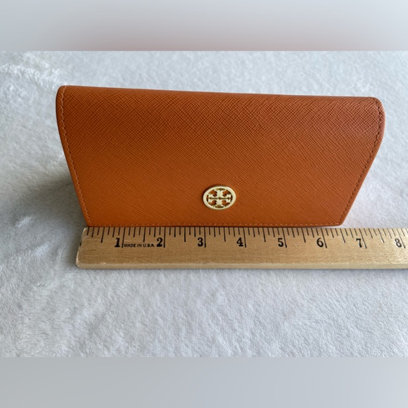Tory Burch Sunglasses Case - Picture 6 of 7